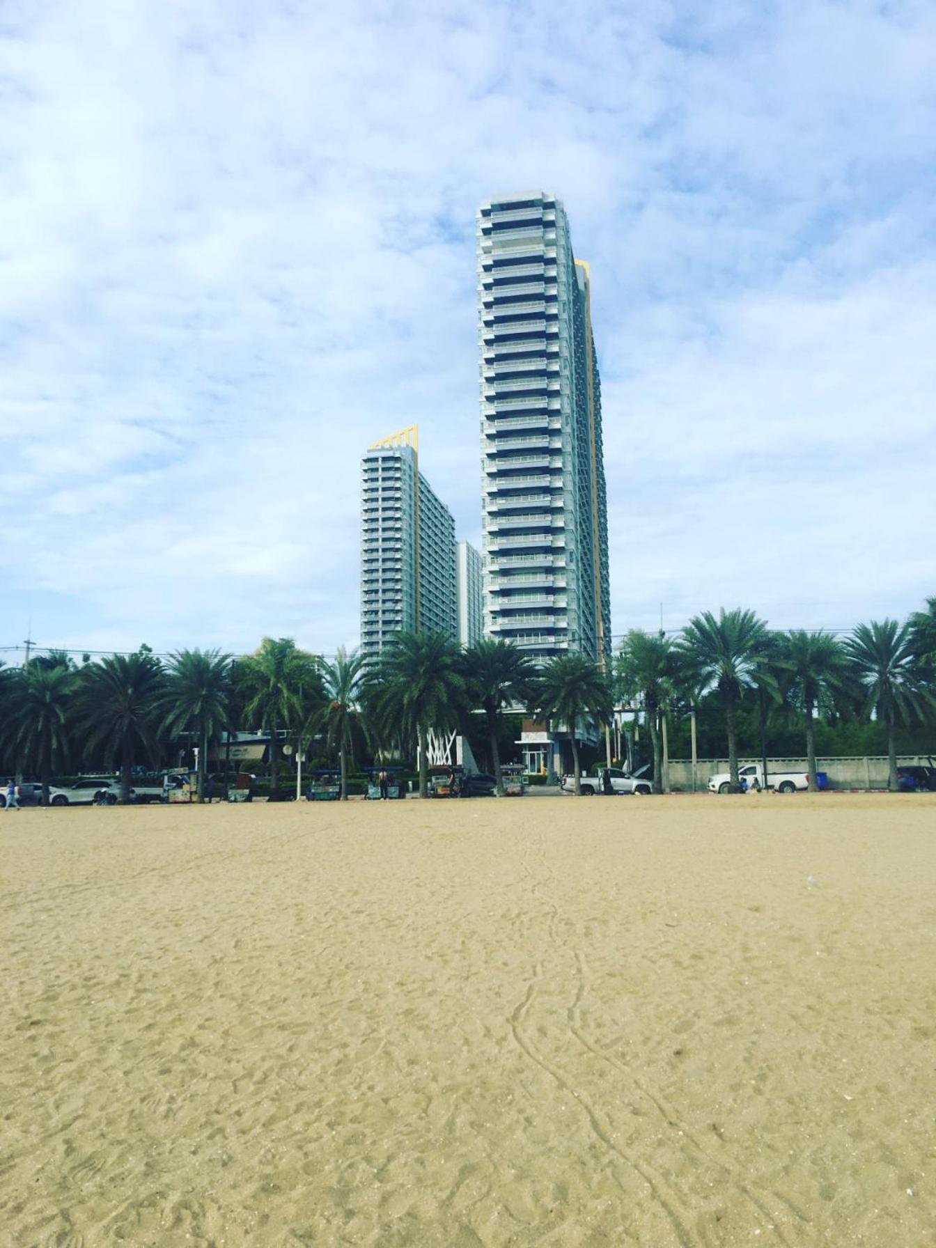 2 ห้องนอน 2 ห้องน้ำ Seaview Jomtien ชั้น18 Apartment Luaran gambar