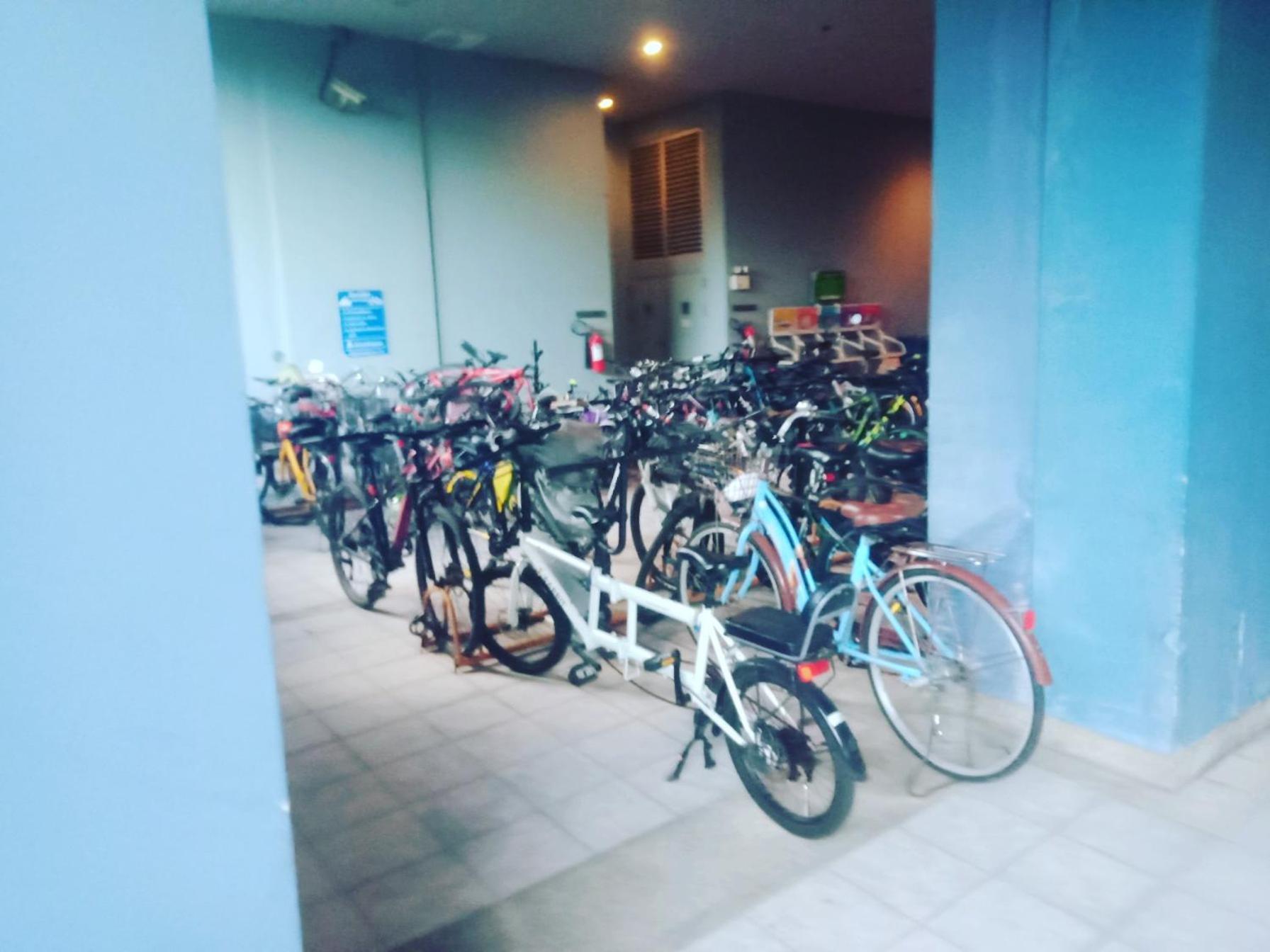 2 ห้องนอน 2 ห้องน้ำ Seaview Jomtien ชั้น18 Apartment Luaran gambar