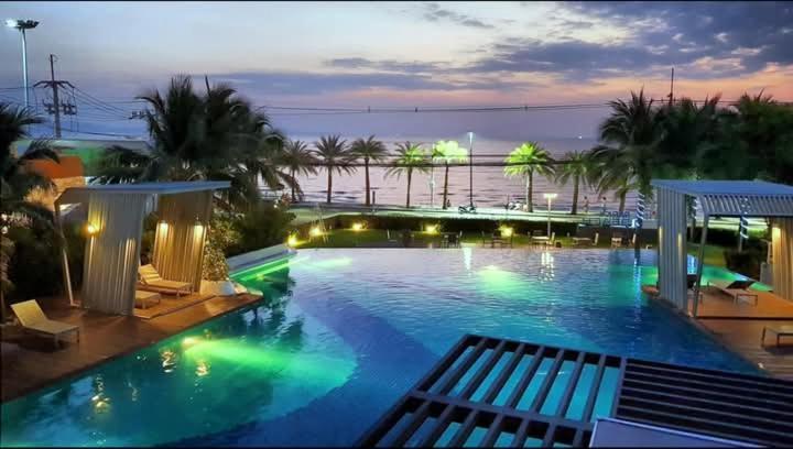 2 ห้องนอน 2 ห้องน้ำ Seaview Jomtien ชั้น18 Apartment Luaran gambar