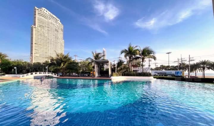 2 ห้องนอน 2 ห้องน้ำ Seaview Jomtien ชั้น18 Apartment Luaran gambar